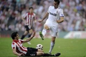 اتلتيك بلباو يسقط أمام ريال مدريد بثلاثية نظيفة