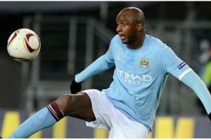 فييرا: لاعبو آرسنال يفتقدون للقوة البدنية