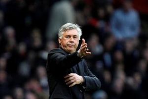 أنشيلوتي يرتدي زي الغموض في تشيلسي