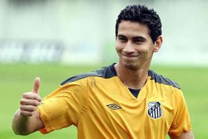 اجتماع تفاوضي بين ممثلي البرازيلي غانزو وميلان