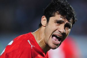 الأهلي القطري يصرف النظر عن صفقة المصري أحمد حسن