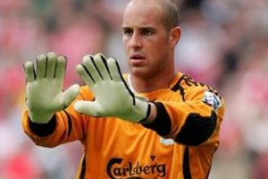 ريينا حارس ليفربول يخضع لعملية جراحية