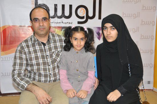 منال فيصل ملا عبدالعزيز / السنابس الاعدادية للبنات / 94