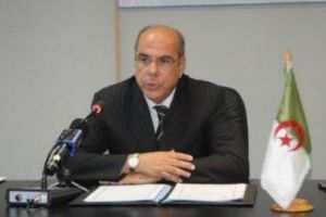 روراوة يهدد بطرد 'المتخاذلين' من لاعبي المنتخب الجزائري