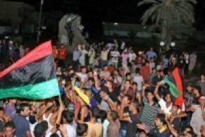 الليبيون في بنغازي احتفلوا 'باليوم الأول' من حياتهم الجديدة 
