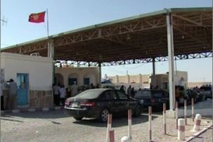 تونس تغلق الحدود وسط معارك في ليبيا  