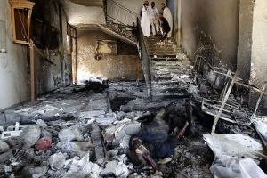 طائرات بريطانية تقصف مقرا للقيادة في مسقط رأس القذافي