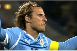 فورلان يؤكد انتقاله إلى إنتر