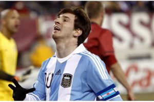 سابيلا يعين ميسي قائداً للأرجنتين