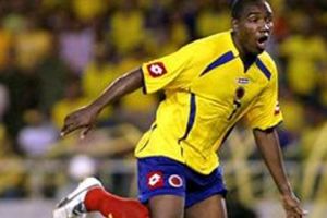 سانتوس البرازيلي يتعاقد مع الكولومبي رينتيريا طريد كروز آزول المكسيكي