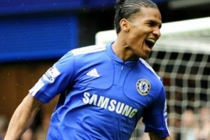 مالودا يدعم توريس في مشوار استعادة نجوميته 