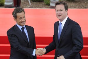 ساركوزي وكاميرون في زيارة لطرابلس