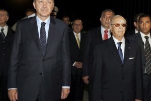 أردوغان في تونس: الإسلام والديمقراطية لا يتعارضان