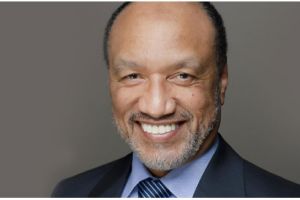 لجنة الاستئناف تؤكد قرار إيقاف بن همام