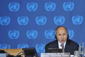 مصطفى عبد الجليل: 25 الف شخص قتلوا في ليبيا 