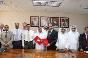 'الكهرباء والماء' توقع 4 عقود مع 3 شركات بقيمة 49,133 مليون دينار لتطوير شبكاتها