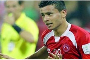 العربي يمدد عقد الجزائري بو علام حتى 2017