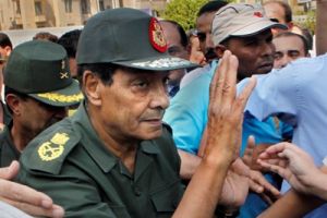 طنطاوي يؤكد انه شهد بالحق في قضية مبارك ولم يطلب أحد من الجيش إطلاق النار