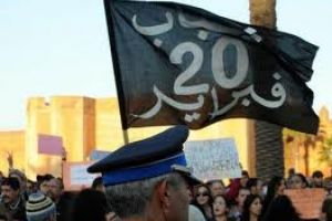 شبان مغربيون يتوجهون الى الحدود التركية تاييدا للمعارضة السورية