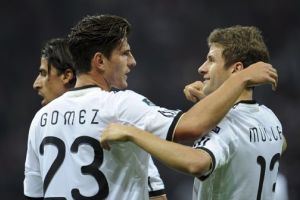 نيوير يتطلع لاستمرار التألق الألماني