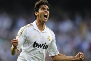 كاكا: تشجيع الجماهير أكثر ما أسعدني 