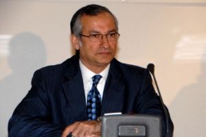 الزين: خفض تقييم السندات وتراجع الأسهم فرصة للاستثمار بأوروبا