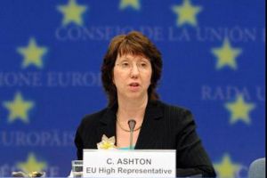 آشتون: أدعو الليبيين إلى طي صفحة الماضي والمصريين إلى التمسك بطموحاتهم