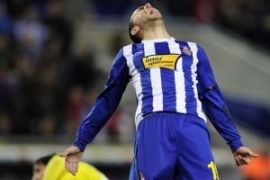 إسبانيول يواصل التألق ويعمق جراح بيتيس 