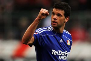 بالاك يسجل أول هدف له منذ 2006 ويمنح ليفركوزن فوزا ثمينا في فرايبورج