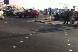 إصابة بحرينية بتصادم مركبتين بتوبلي ..شاهد الصور 