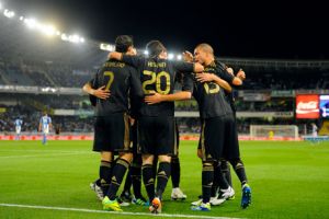 دوري ابطال اوروبا: ريال مدريد وبنفيكا لحسم التأهل وقمة جديدة بين بايرن ونابولي