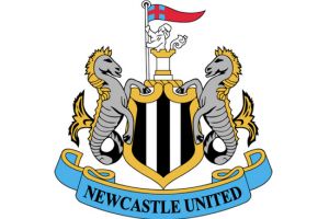 نيوكاسل يقدم بلاغا للشرطة بشأن واقعة عنصرية