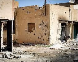 لازالت منازل الليبيين متأثرة من القصف