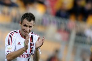 كاسانو يخضع اليوم للعملية الجراحية