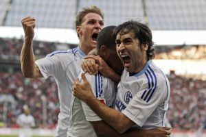 تونتي يواصل تألقه في 'يوروبا ليغ'