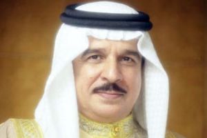 عاهل البلاد يشارك في أداء صلاة عيد الاضحى المبارك 