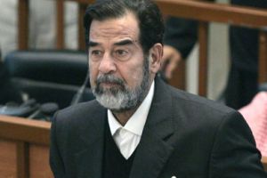 امريكا تخلي أكبر قاعدة في العراق وتأخذ مرحاض صدام