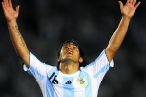 شكوك تحوم حول مشاركة أجويرو أمام بوليفيا 