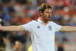 الاتحاد الانجليزي يتهم فيلاس بواش مدرب تشيلسي بسوء السلوك