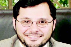 'تجمع الوحدة' ينفي استقالة رئيس لجنته الإعلامية