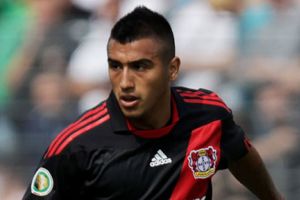 مدرب يوفنتوس يساند فيدال في أزمته مع منتخب تشيلي