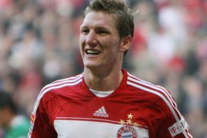 بايرن يرفض إرجاع حالة التقهقر التي يعيشها الفريق إلى غياب شفاينشتايجر 