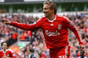 اصابة لوكاس قد تبعده حتى نهاية الموسم 