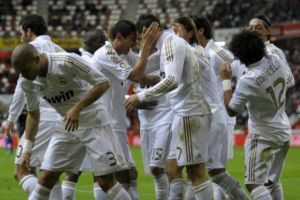 ريال مدريد يدخر رونالدو وكاسياس وراموس لموقعة الكلاسيكو