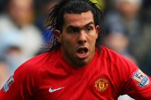 جالياني يحلم بضم تيفيز إلى ميلان رغم طموح سان جيرمان