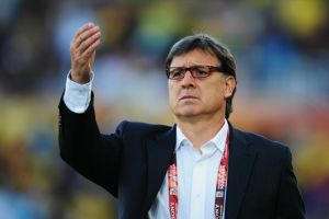 الأرجنتيني مارتينو قريب من تدريب المنتخب الكولمبي 