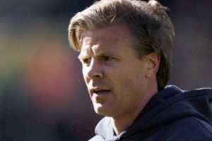 كوبنهاغن يستغنى عن مدربه السويدي نيلسون