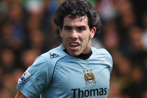 جالياني يسافر إلى إنجلترا لحسم ملف تيفيز