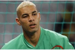 الحارس الجزائري شاوشي يقتحم عالم التمثيل