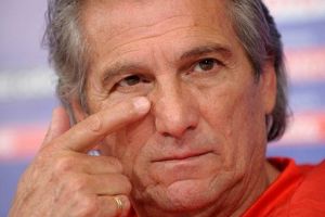 البرتغالي جوزيه يتبرع لضحايا أحداث شغب بورسعيد من مشجعي الأهلي